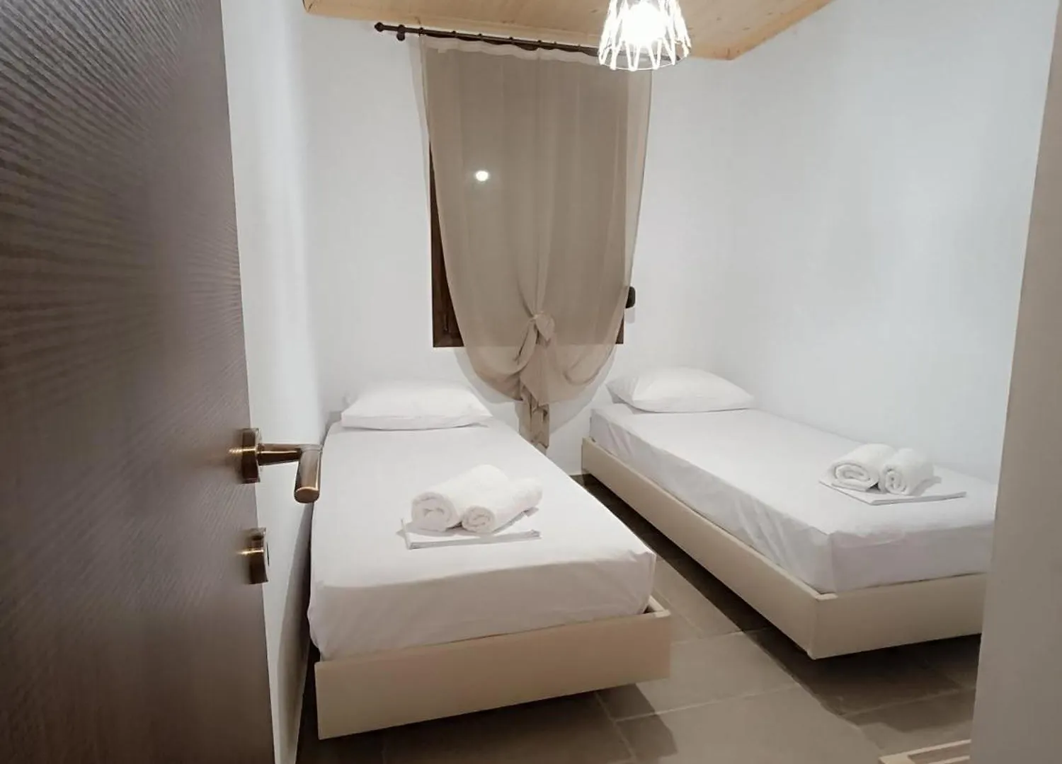 Villa Marilou Fourka Apartment